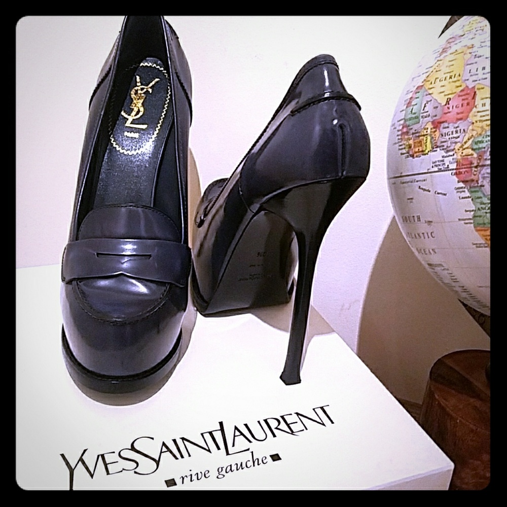 Authentic YSL Tribtoo Moccasin Nautic Blue 40.5